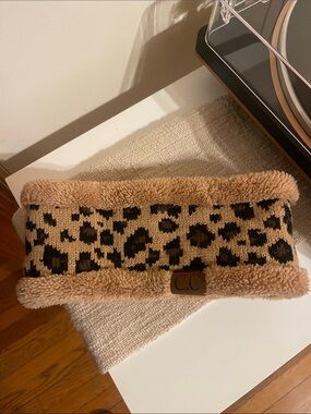 C.C Leopard Print Sherpa Knit Headband